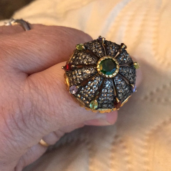 Ring - Picture 2 of 3